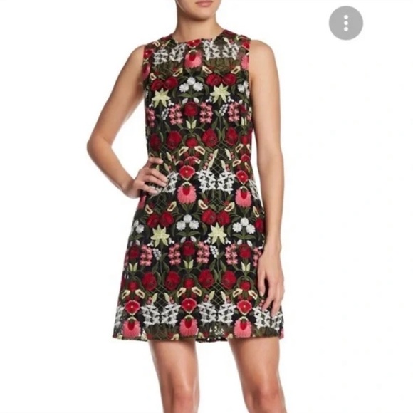 NEW Lucy Paris Black Red Embroidered Floral Mesh Black Dress Size S NEW Lucy Paris Black Red Embroidered Floral Mesh Black Dress Size S